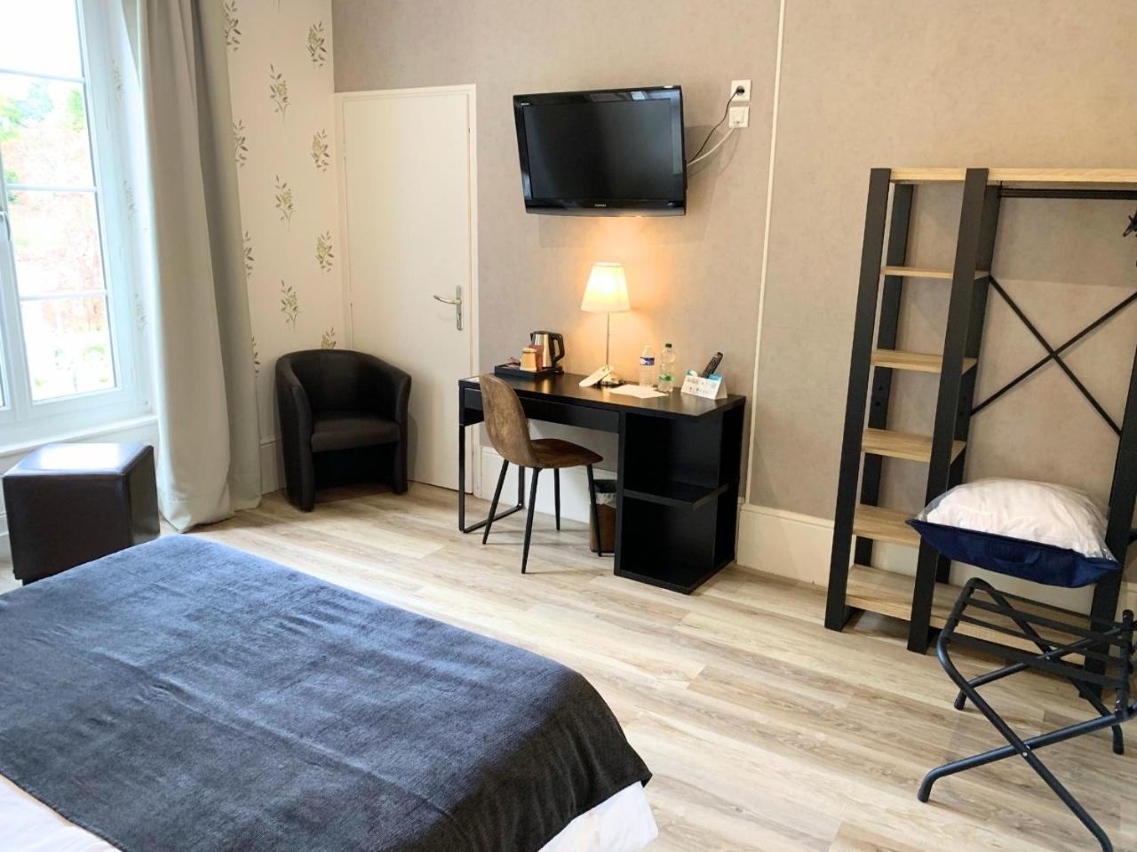 Grand Hotel De Bourbon-Lancy - Spa Et Restaurant - Logis Eksteriør billede