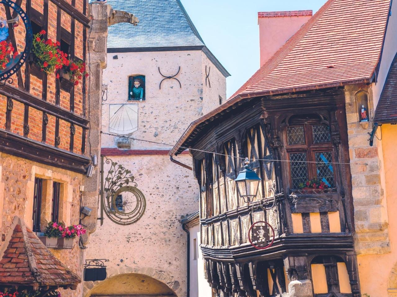 Grand Hotel De Bourbon-Lancy - Spa Et Restaurant - Logis Eksteriør billede