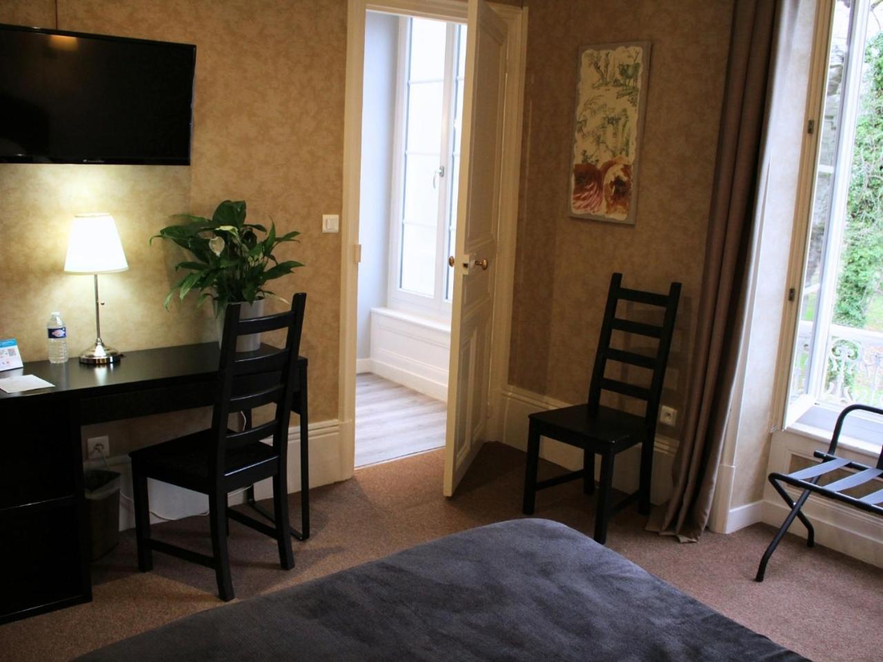 Grand Hotel De Bourbon-Lancy - Spa Et Restaurant - Logis Eksteriør billede